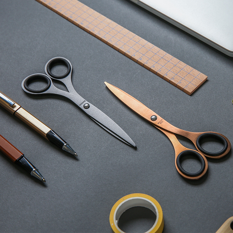 剪出精致感，金致圆柄复古剪刀